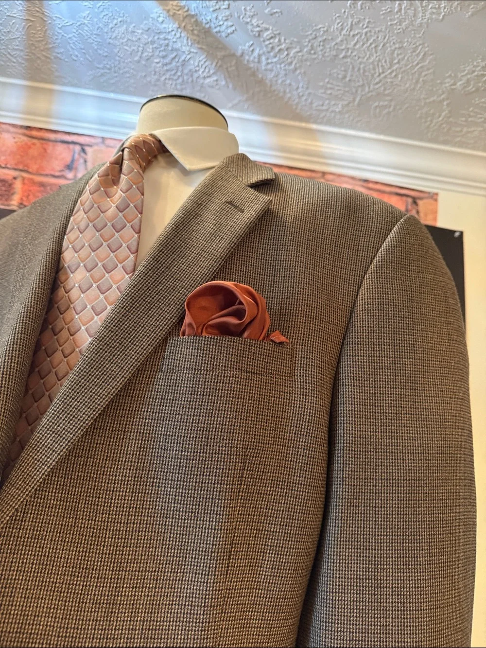 Chaps Brown Houndstooth Sport Coat with Brown Satin Lining